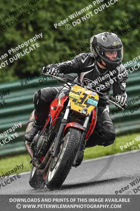 cadwell no limits trackday;cadwell park;cadwell park photographs;cadwell trackday photographs;enduro digital images;event digital images;eventdigitalimages;no limits trackdays;peter wileman photography;racing digital images;trackday digital images;trackday photos